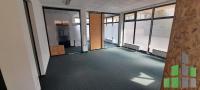 Se izdava prazen kancelariski prostor vo Skopje, Kapishtec so povrshina od 110 m2.
 Ekstra:
 Cena: 0 EUR