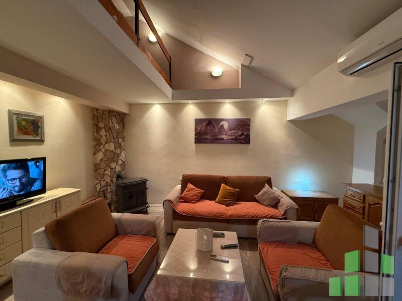 House Floor for rent in Skopje, Lisiche - B0431