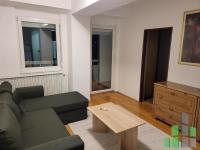 Se izdava namesten stan vo Skopje, Kapishtec so povrshina od 44 m2.
 Ekstra:.
 Cena: 400 EUR