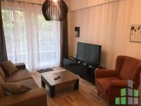 Se izdava namesten stan vo Skopje, Debar Maalo so povrshina od 55 m2.
 Ekstra: Klima, Centralno Parno, Lift, Nova Zgrada, Garaza.
 Cena: 450 EUR