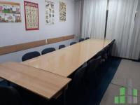 Se izdava namesten kancelariski prostor vo Skopje, Centar so povrshina od 70 m2.
 Ekstra: Klima, Centralno Parno, Lift.
 Cena: 420 EUR