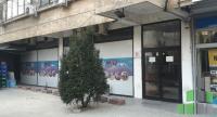 Se izdava prazen lokal vo Skopje, Centar so povrshina od 120 m2.
 Ekstra: Izlog, Klima, Sopstveno parno.
 Cena: 950 EUR