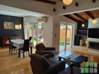 Se izdava namesten kat od kukja vo Skopje, Taftalidje 1 so povrshina od 100 m2.
 Ekstra:.
 Cena: 1500 EUR