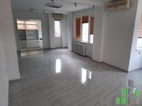 Se izdava prazen kancelariski prostor vo Skopje, Centar so povrshina od 140 m2.
 Ekstra: Klima, Centralno Parno, Renoviran, Parking.
 Cena: 1400 EUR