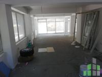 Se izdava prazen kancelariski prostor vo Skopje, Centar so povrshina od 230 m2.
 Ekstra: Klima, Greenje na struja, Nova Zgrada.
 Cena: 0 EUR