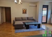 Se izdava namesten stan vo Skopje, Taftalidje 1 so povrshina od 57 m2.
 Ekstra: Klima, Centralno Parno, Lift.
 Cena: 400 EUR