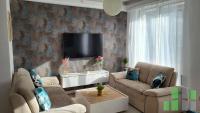 Se izdava namesten stan vo Skopje, Aerodrom so povrshina od 62 m2.
 Ekstra: Klima, Sopstveno parno, Lift, Nova Zgrada, Parking.
 Cena: 580 EUR