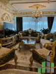 Se prodava namesten stan vo Skopje, Centar so povrshina od 135 m2.
 Ekstra: Klima, Sopstveno parno, Lift, Nova Zgrada.
 Cena: 250000 EUR