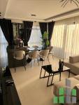 Se izdava namesten stan vo Skopje, Vlae so povrshina od 100 m2.
 Ekstra: Klima, Centralno Parno, Lift, Nova Zgrada, Parking.
 Cena: 1000 EUR