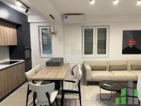 Se izdava namesten stan vo Skopje, Novo Lisiche so povrshina od 62 m2.
 Ekstra: Sopstveno parno.
 Cena: 600 EUR