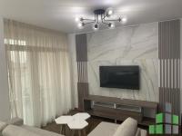 Se izdava namesten stan vo Skopje, Vodno so povrshina od 52 m2.
 Ekstra: Klima, Sopstveno parno, Lift, Nova Zgrada, Garaza.
 Cena: 550 EUR