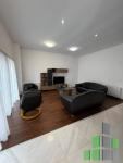 Se izdava namestena kukja vo Skopje, Bardovci so povrshina od 297 m2.
 Ekstra: Klima, Sopstveno parno, Nova Zgrada.
 Cena: 1500 EUR