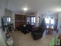 Se prodava  stan vo Skopje, Centar - Univerzalna Sala so povrshina od 96 m2.
 Ekstra: Klima, Centralno Parno, Lift, Nova Zgrada, Garaza, Kujnski elementi, Kujnski aparati.
 Cena: 280000 EUR