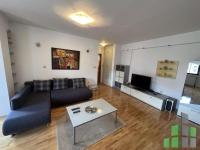 Se izdava namesten stan vo Skopje, Taftalidje 1 so povrshina od 57 m2.
 Ekstra: Klima, Centralno Parno, Lift, Nova Zgrada.
 Cena: 406 EUR