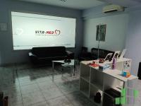 Se izdava namesten kancelariski prostor vo Skopje, Aerodrom so povrshina od 105 m2.
 Ekstra: Klima, Centralno Parno, Lift, Nova Zgrada, Parking.
 Cena: 650 EUR