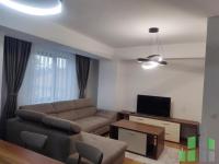 Se izdava namesten stan vo Skopje, Centar so povrshina od 61 m2.
 Ekstra: Klima, Centralno Parno, Lift, Nova Zgrada, Parking.
 Cena: 550 EUR