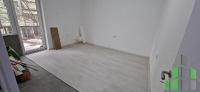 Se izdava prazen kancelariski prostor vo Skopje, Centar so povrshina od 58 m2.
 Ekstra: Klima, Greenje na struja.
 Cena: 400 EUR