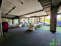 Se izdava namesten kancelariski prostor vo Skopje, Taftalidje 2 so povrshina od 423 m2.
 Ekstra: Klima, Sopstveno parno, Nova Zgrada.
 Cena: 0 EUR