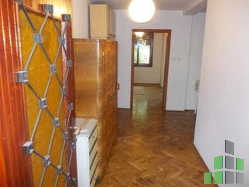 Се продава Куќа во Ѓорче Петров - L1078