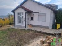 Se prodava  kukja vo Skopje, Sopishte so povrshina od 81 m2.
 Ekstra:
 Cena: 115000 EUR