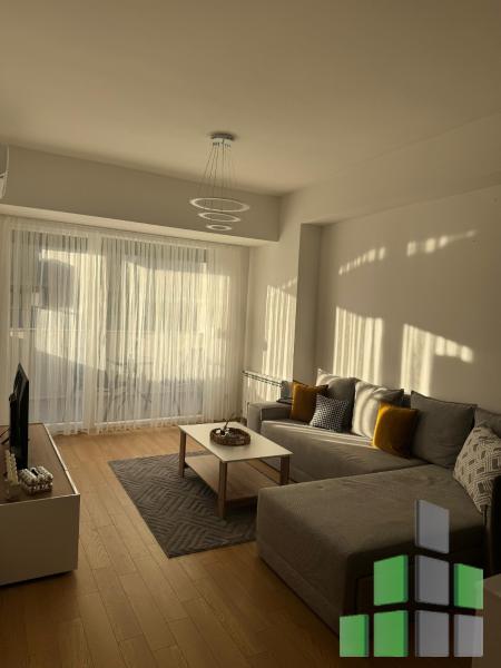 Се издава Стан во Автокоманда - A15706