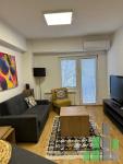 Se izdava namesten stan vo Skopje, Debar Maalo so povrshina od 35 m2.
 Ekstra: Klima, Centralno Parno, Lift, Renoviran.
 Cena: 360 EUR