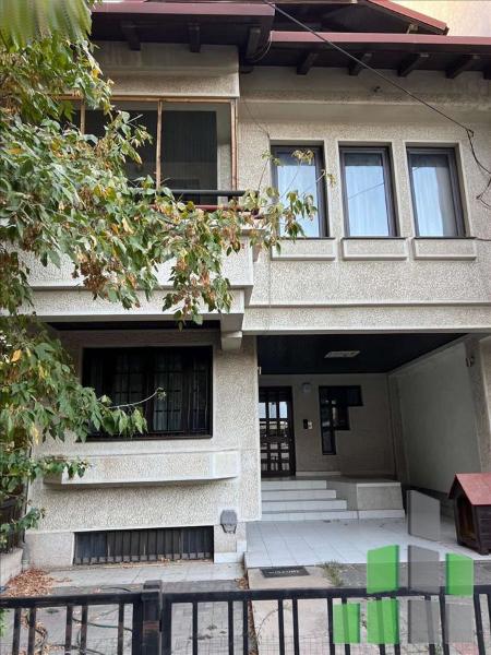 Се издава Канцеларија во Центар - E2894