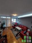 Se izdava namesten stan vo Skopje, Aerodrom so povrshina od 65 m2.
 Ekstra: Klima, Centralno Parno, Lift, Parking.
 Cena: 400 EUR