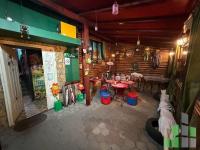 Se izdava prazen kancelariski prostor vo Skopje, Kisela Voda so povrshina od 120 m2.
 Ekstra: Klima, Greenje na struja.
 Cena: 800 EUR