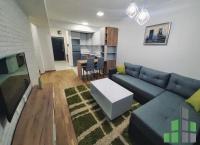 Se izdava namesten stan vo Skopje, Aerodrom so povrshina od 50 m2.
 Ekstra: Klima, Centralno Parno, Lift, Nova Zgrada.
 Cena: 450 EUR