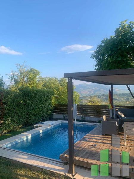 Се издава Куќа во Сопиште - C0780