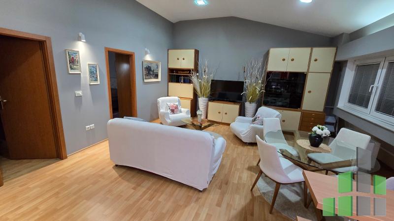Се продава Стан во Капиштец - J4545