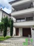 Se izdava namestena kukja vo Skopje, Przino so povrshina od 217 m2.
 Ekstra: Klima, Greenje na struja, Garaza.
 Cena: 1000 EUR