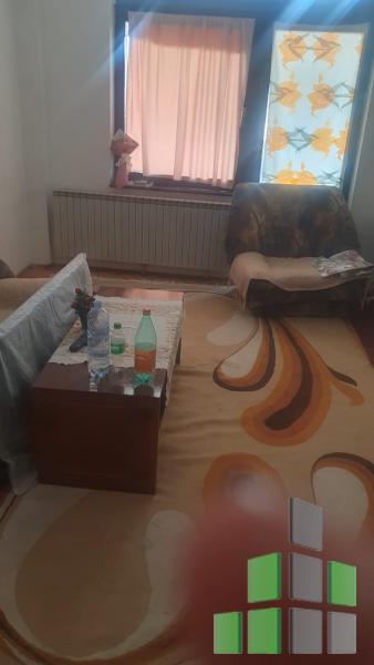 Се продава Стан во Топанско Поле - J4552