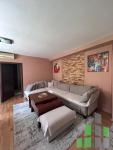 Se izdava namesten stan vo Skopje, Kisela Voda so povrshina od 72 m2.
 Ekstra: Klima, Centralno Parno, Lift, Nova Zgrada.
 Cena: 500 EUR