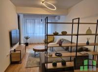 Se izdava namesten stan vo Skopje, Debar Maalo so povrshina od 55 m2.
 Ekstra: Klima, Lift, Nova Zgrada, Sopstveno parno.
 Cena: 600 EUR
