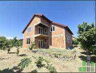 Se prodava  kukja vo Skopje, Drachevo so povrshina od 285 m2.
 Ekstra:
 Cena: 0 EUR
