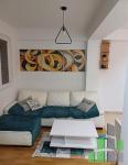 Se izdava namesten stan vo Skopje, Centar - Univerzalna Sala so povrshina od 41 m2.
 Ekstra: Klima, Greenje na struja.
 Cena: 350 EUR