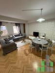 Se izdava namesten stan vo Skopje, Debar Maalo so povrshina od 62 m2.
 Ekstra: Klima, Sopstveno parno.
 Cena: 450 EUR