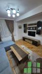 Se izdava namesten stan vo Skopje, Centar - Univerzalna Sala so povrshina od 52 m2.
 Ekstra: Klima, Sopstveno parno.
 Cena: 450 EUR