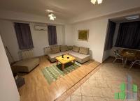 Se izdava namesten stan vo Skopje, Centar so povrshina od 41 m2.
 Ekstra: Klima, Centralno Parno, Lift.
 Cena: 400 EUR