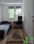 Se izdava namesten stan vo Skopje, Kisela Voda so povrshina od 48 m2.
 Ekstra: Klima, Centralno Parno, Lift.
 Cena: 390 EUR