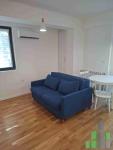 Se izdava namesten stan vo Skopje, Centar so povrshina od 47 m2.
 Ekstra: Klima, Centralno Parno, Lift, Nova Zgrada.
 Cena: 450 EUR