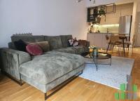 Se izdava namesten stan vo Skopje, Karposh 4 so povrshina od 50 m2.
 Ekstra: Klima, Centralno Parno, Lift, Parking.
 Cena: 0 EUR