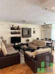 Se izdava namesten stan vo Skopje, Centar so povrshina od 70 m2.
 Ekstra: Klima, Centralno Parno, Parking.
 Cena: 580 EUR
