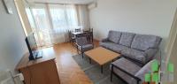 Se izdava namesten stan vo Skopje, Centar so povrshina od 91 m2.
 Ekstra: Klima, Centralno Parno, Lift, Parking.
 Cena: 420 EUR