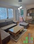 Se izdava namesten stan vo Skopje, Centar - Univerzalna Sala so povrshina od 49 m2.
 Ekstra: Klima, Centralno Parno, Lift.
 Cena: 400 EUR