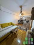 Se izdava namesten stan vo Skopje, Karposh so povrshina od 54 m2.
 Ekstra: Klima, Sopstveno parno, Lift, Garaza.
 Cena: 400 EUR
