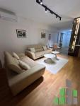 Se izdava namesten stan vo Skopje, Centar so povrshina od 62 m2.
 Ekstra: Klima, Centralno Parno, Lift, Parking.
 Cena: 750 EUR