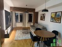 Se izdava namesten stan vo Skopje, Aerodrom so povrshina od 46 m2.
 Ekstra: Klima, Greenje na struja, Lift, Parking, Garaza.
 Cena: 550 EUR